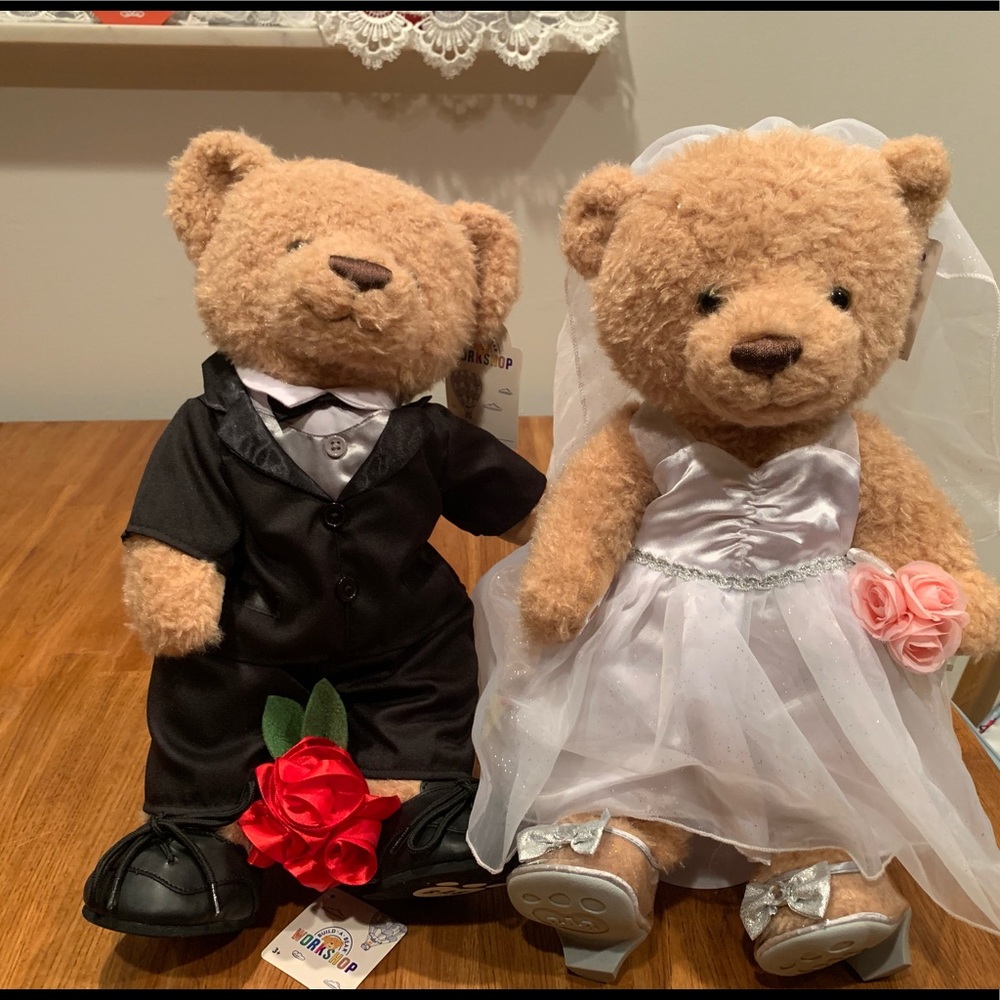 Build a Bear bride and groom